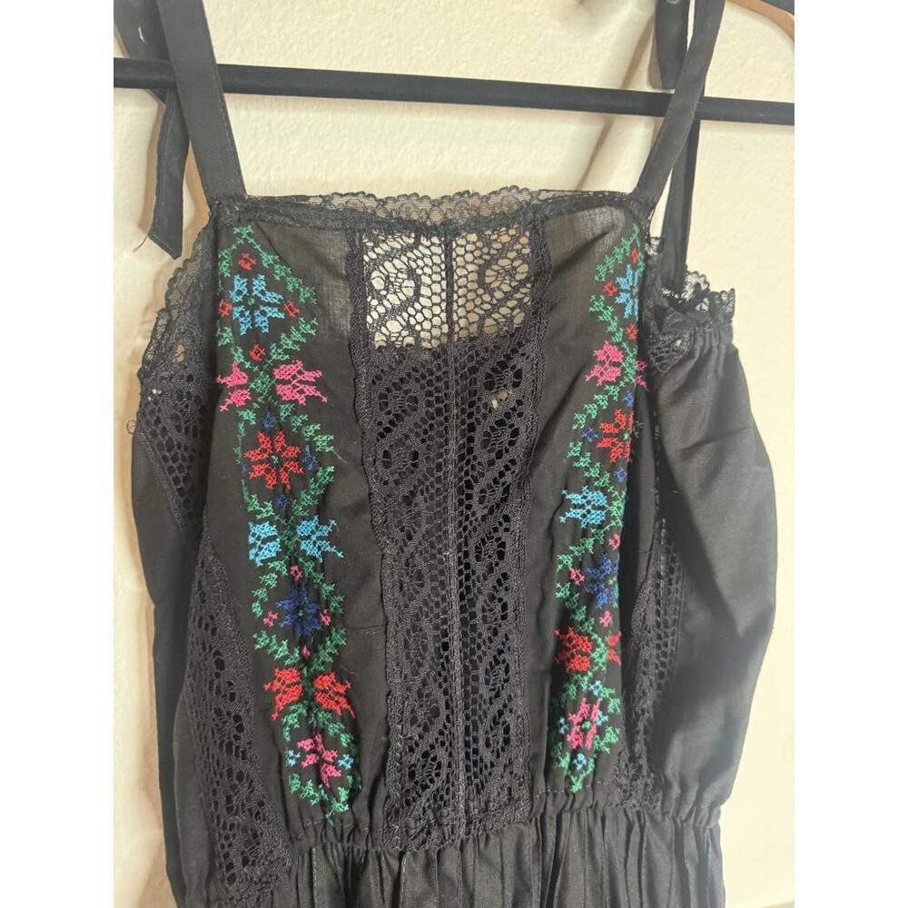 Vintage Mexican embroidered Maxi dress, Black hand Embroidered 70s Small/M Lace